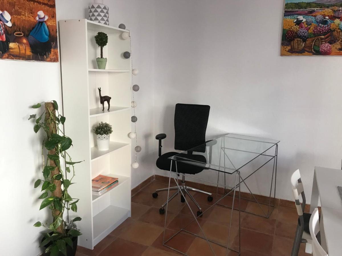 Ferienwohnung Im Zentrum 阿利坎特 外观 照片